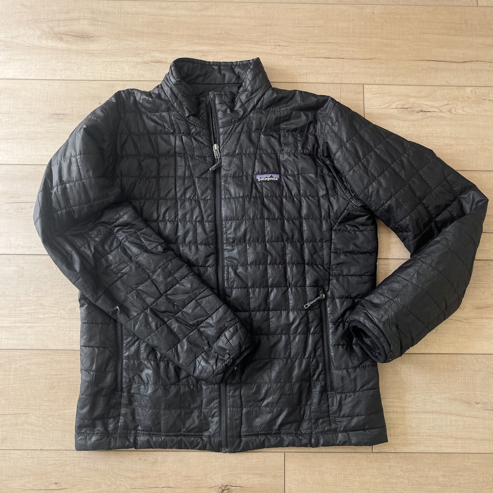 Patagonia Men Large Puffy Coat